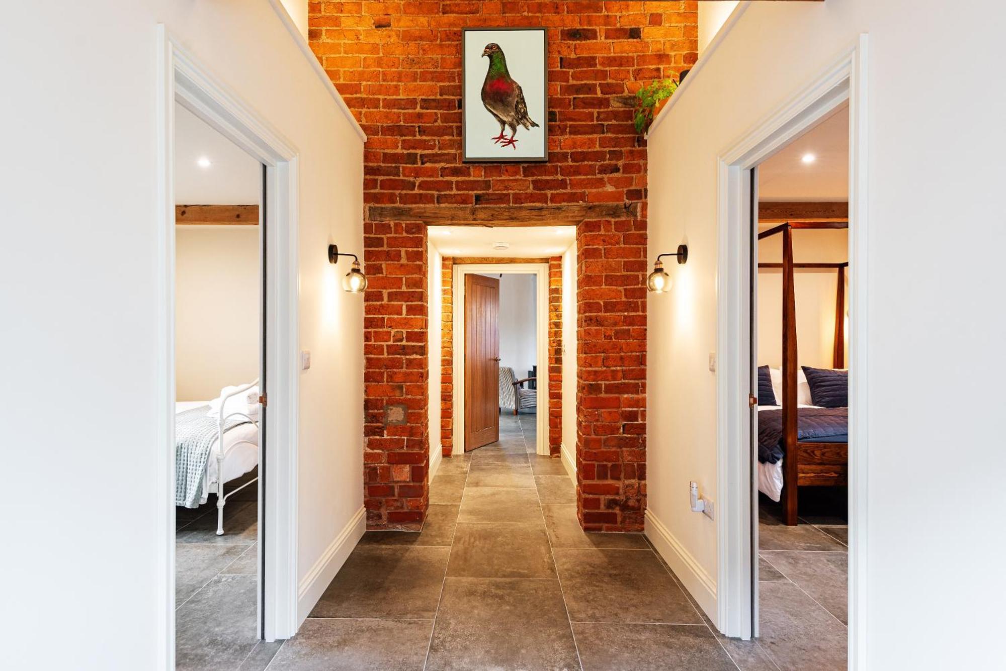 Pigeon House - Unique Barn With Private Garden, Hot Tub And Wood Burner Villa Shrewsbury Eksteriør billede